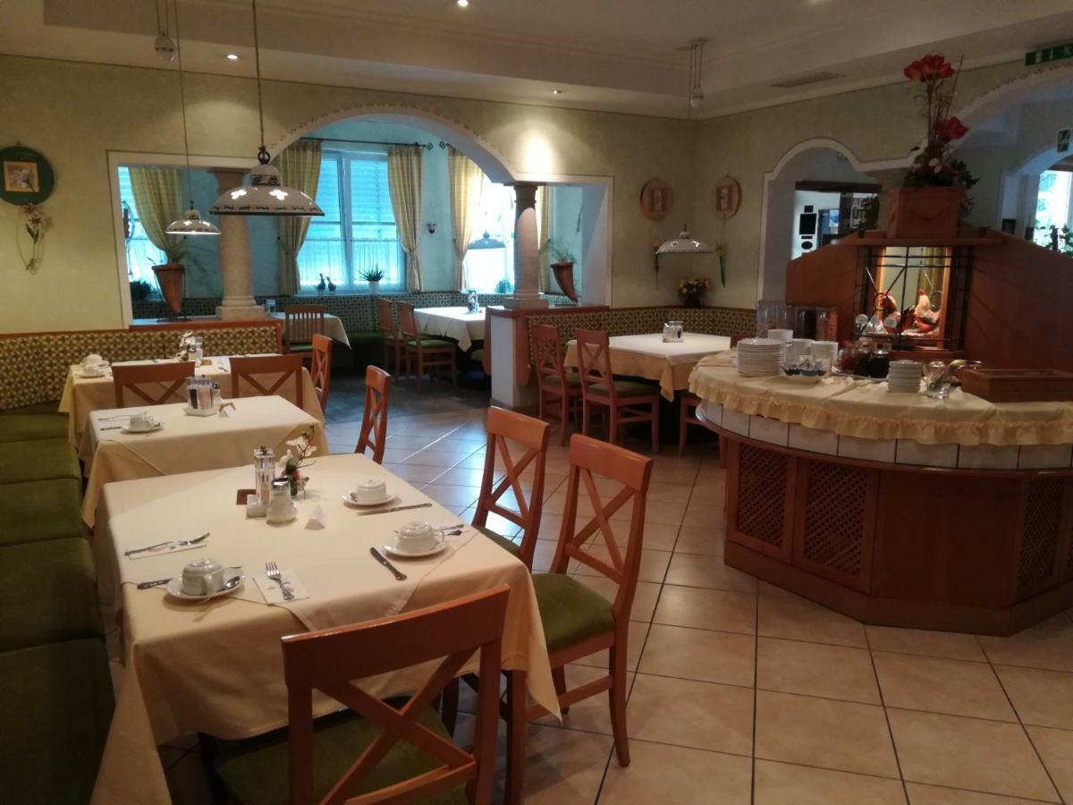 Leonsteinerhof Bed & Breakfast Luaran gambar